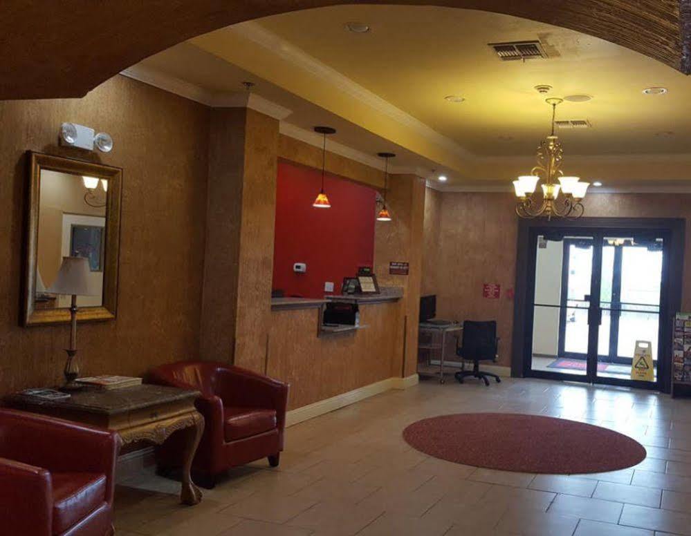 Reddy Hotel Plainview Zewnętrze zdjęcie