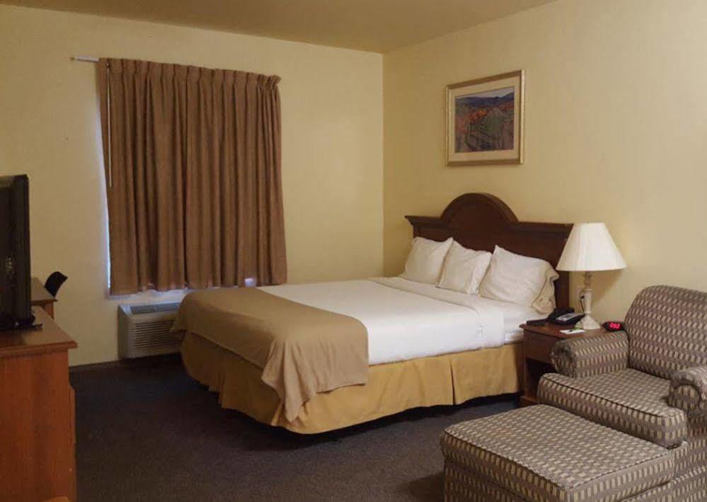 Reddy Hotel Plainview Zewnętrze zdjęcie